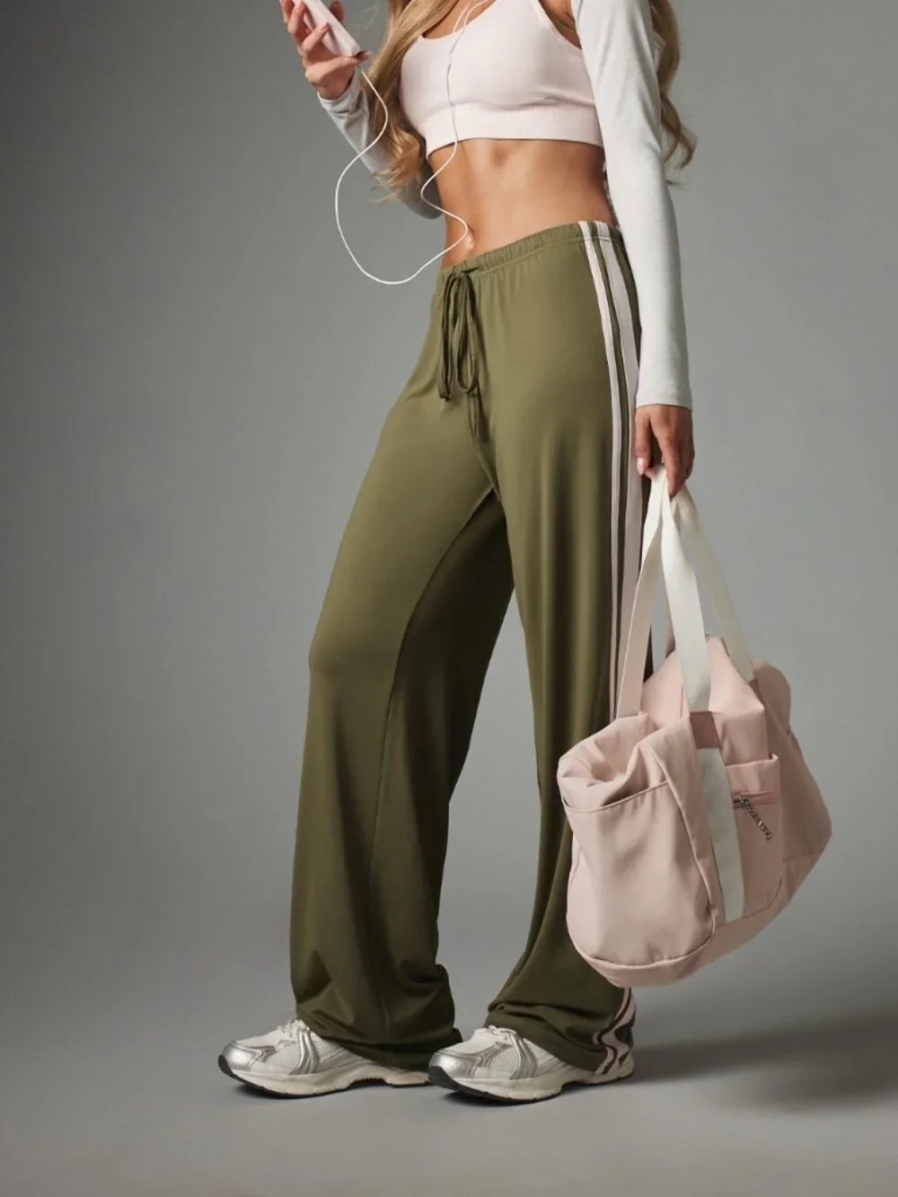 Army Green Casual Women's Wide Leg Track Pants With Contrast Side Stripe_3